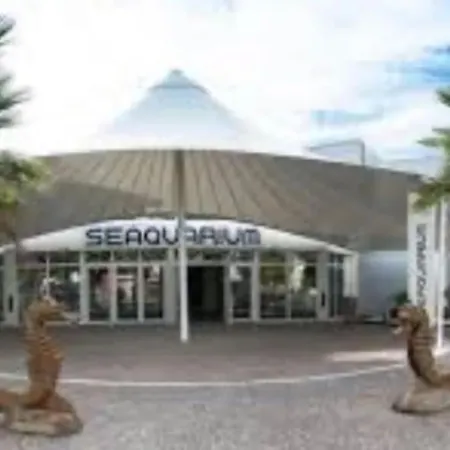 Du Roi Plage Seaquarium Daire *